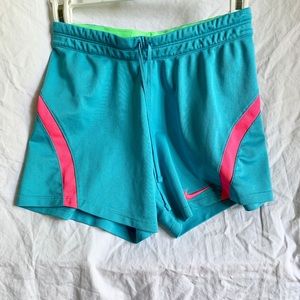Nike Shorts 🍭